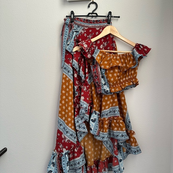 Guka Since Then Asymmetric Crop Top Sarong Skirt Set - Picture 2 of 10